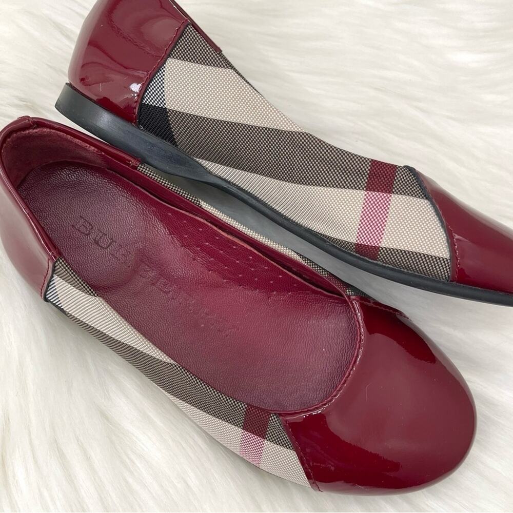 Authentic Burberry Kid’s Flat Ballet Check Patent Shoes Size 28 EU / 10 US